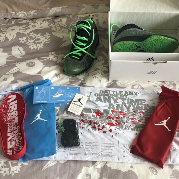 Air Jordan 2011 Warrior pack - neon lime/black retro - Picture 7 of 8